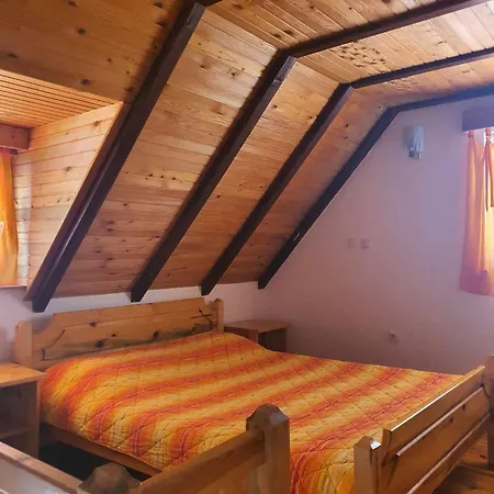 Draganovi Konaci Zaovine